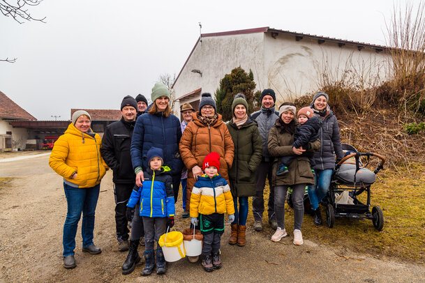 Thumbnail: JA 15826 Faschingswagen Landjugnend 01_03_2025.jpg